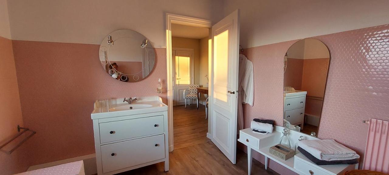 Chambres D'Hotes Le Relais Globe Trotteur Montaigu  Eksteriør bilde